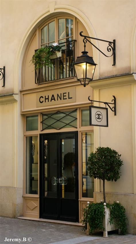 best place to buy a chanel bag in paris|best Chanel store in Paris.